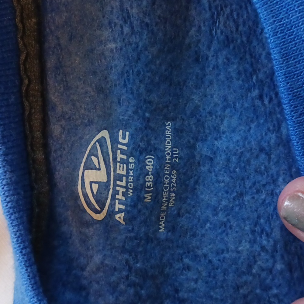 Seeatshirt - Picture 2 of 4
